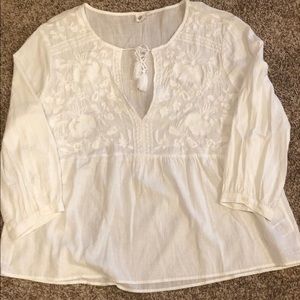 GAP Embroidered White Sheer Gauzy Summer Blouse
